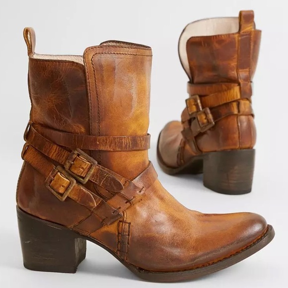 Freebird Saint leather booties boots distressed 7 - Picture 1 of 9